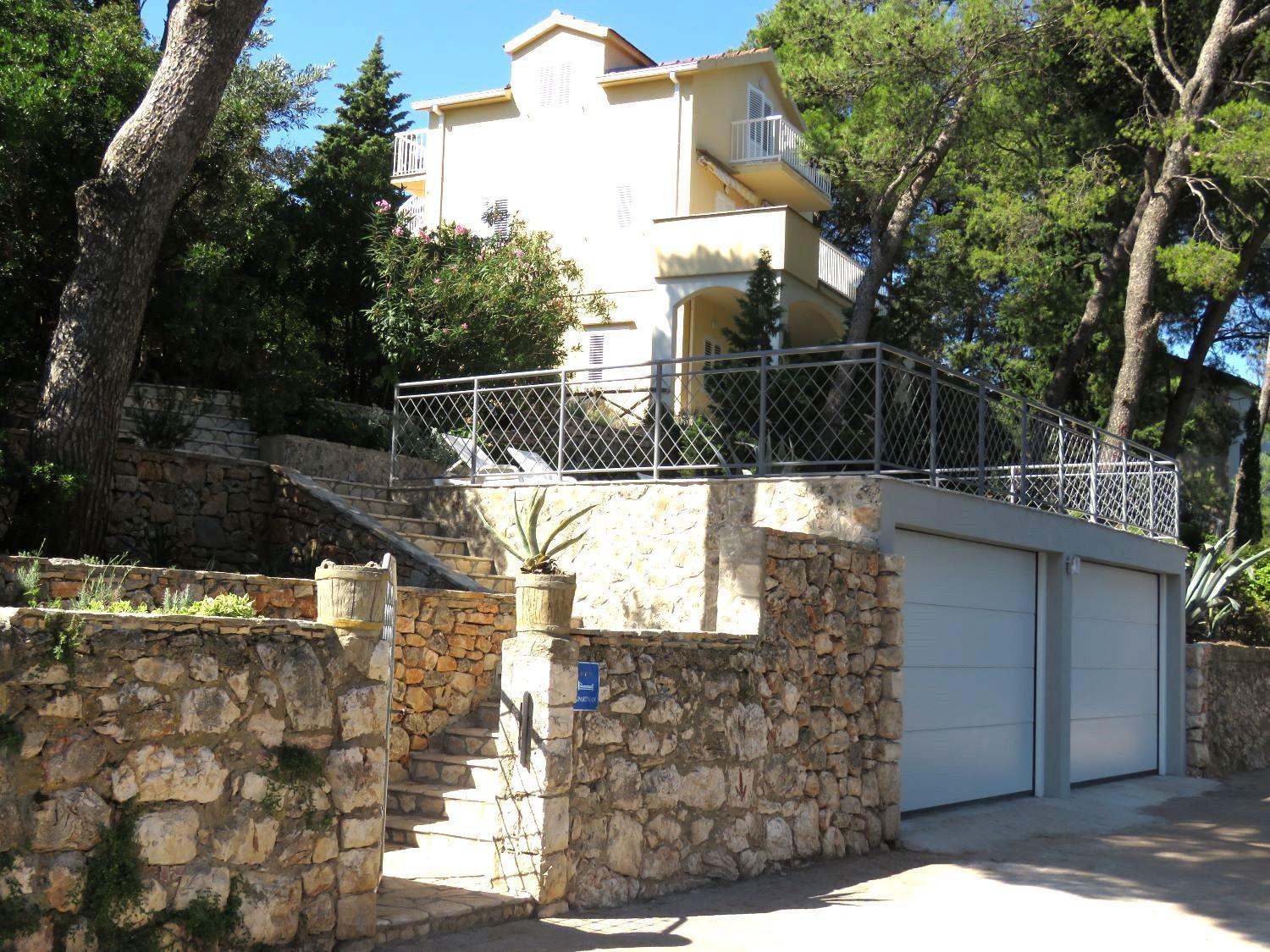 Lili Sunset Apartment Stari Grad  Luaran gambar