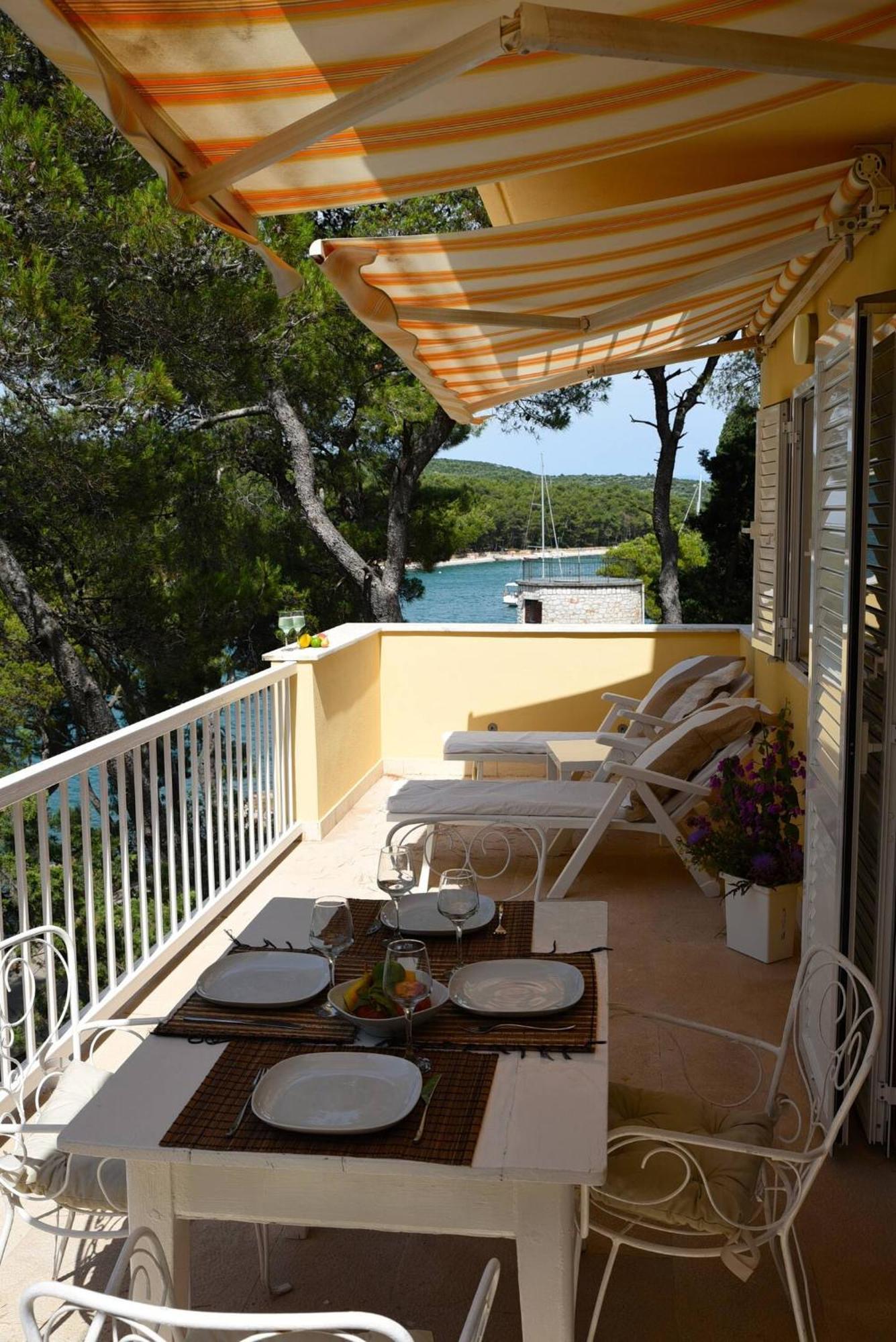 Lili Sunset Apartment Stari Grad  Luaran gambar